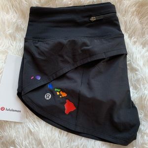 Lululemon🦄RARE speed up short 2.5” Hawaii Rainbow